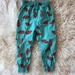 Bobo choses HTF green red lip kiss pants 2 3